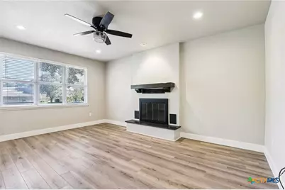 786 Renee Street, Seguin, TX 78155 - Photo 8