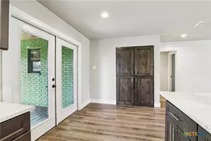 786 Renee St, Seguin, TX 78155 - Photo 14