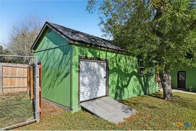 786 Renee Street, Seguin, TX 78155 - Photo 34