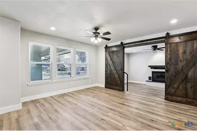 786 Renee Street, Seguin, TX 78155 - Photo 4