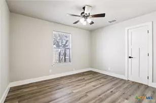 786 Renee St, Seguin, TX 78155 - Photo 26