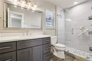 786 Renee St, Seguin, TX 78155 - Photo 24