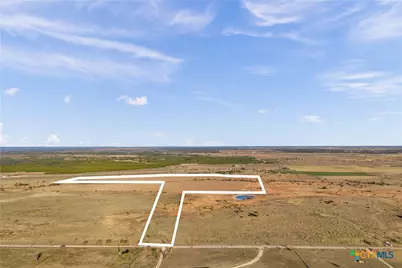 11064 County Road 210, Bertram, TX 78605 - Photo 2