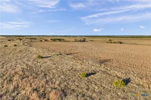 11064 Co Rd 210, Bertram, TX 78605 - Photo 10