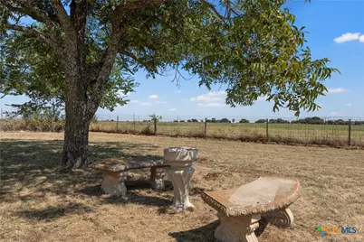 805 N Main Street, McGregor, TX 76657 - Photo 30