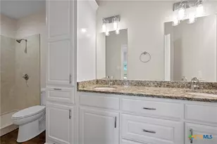 805 N Main St, McGregor, TX 76657 - Photo 20