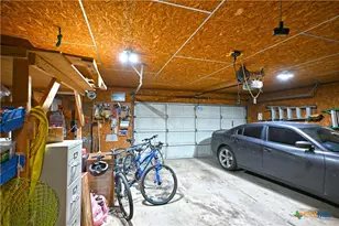 240 Oak Ct, New Braunfels, TX 78132 - Photo 32