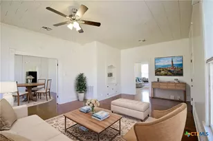 617 N 6th St, Temple, TX 76501 - Photo 6