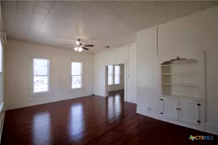 617 N 6th St, Temple, TX 76501 - Photo 4