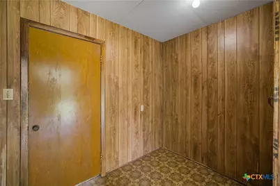 3104 Erwin Avenue, Victoria, TX 77901 - Photo 16