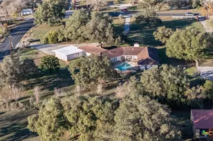 609 Rudeloff Rd, Seguin, TX 78155 - Photo 12