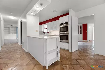 609 Rudeloff Road, Seguin, TX 78155 - Photo 20