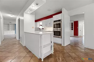 609 Rudeloff Rd, Seguin, TX 78155 - Photo 20