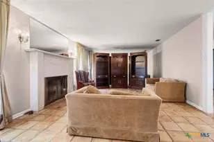 609 Rudeloff Rd, Seguin, TX 78155 - Photo 36