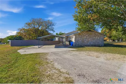 151 Hillside Street, Seguin, TX 78155 - Photo 28