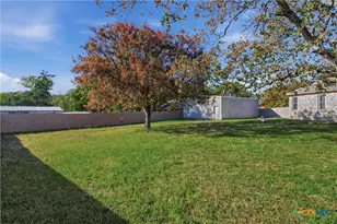 151 Hillside St, Seguin, TX 78155 - Photo 26