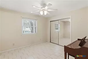 151 Hillside St, Seguin, TX 78155 - Photo 14