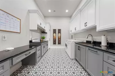 9010 Canyon Trail, McGregor, TX 76657 - Photo 10