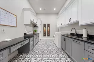 9010 Canyon Trail, McGregor, TX 76657 - Photo 10