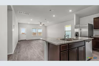 6913 Gilbert Drive, Killeen, TX 76549 - Photo 4