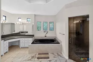 23204 Fossil Peak, San Antonio, TX 78261 - Photo 20