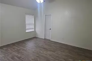 7026 Chimney Hill Dr, Nolanville, TX 76559 - Photo 8