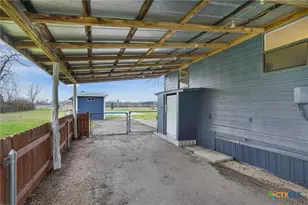 358 Lake Placid Dr, Seguin, TX 78155 - Photo 24