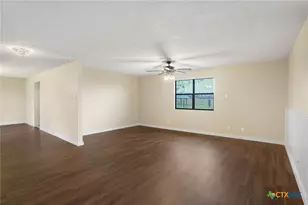 358 Lake Placid Dr, Seguin, TX 78155 - Photo 8