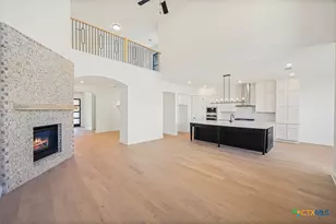 104 Big Muhly Pass, San Marcos, TX 78666 - Photo 8