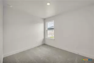 1006 College Ave, Troy, TX 76579 - Photo 14