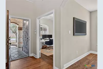 425 Timber Creek, Schertz, TX 78108 - Photo 4