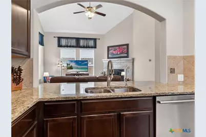 425 Timber Creek, Schertz, TX 78108 - Photo 16