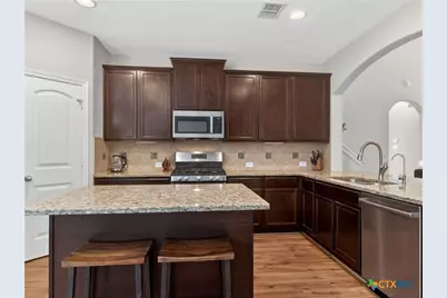 425 Timber Creek, Schertz, TX 78108 - Photo 14