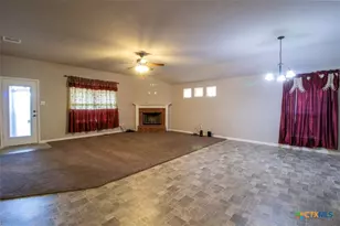 4104 Molly Dyer Dr, Killeen, TX 76549 - Photo 6