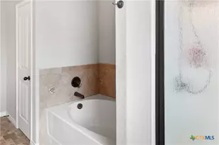 4104 Molly Dyer Dr, Killeen, TX 76549 - Photo 10