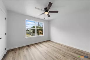 820 S 24th St, Temple, TX 76501 - Photo 14