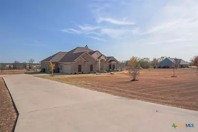 304 Hatter Drive, Moody, TX 76557 - Photo 4