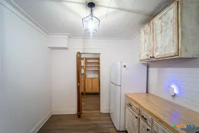 1006 W North Street, Victoria, TX 77901 - Photo 8