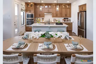 12184 Heartvine Parkway, Schertz, TX 78154 - Photo 4