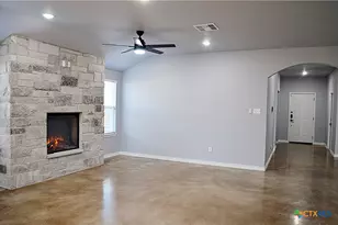 745 Freedom Cir, Nolanville, TX 76559 - Photo 6