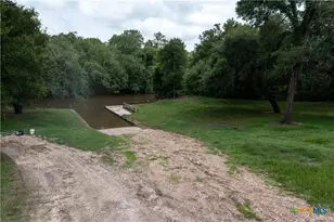 114 Center Tree Dr, Palacios, TX 77465 - Photo 10