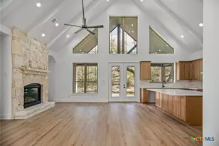 114 Center Tree Dr, Palacios, TX 77465 - Photo 14