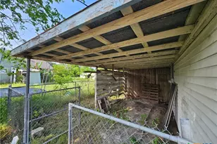 209 Diebel Dr, Victoria, TX 77905 - Photo 12