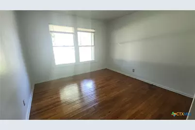 209 Diebel Drive, Victoria, TX 77905 - Photo 6