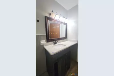 209 Diebel Drive, Victoria, TX 77905 - Photo 8