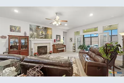 2084 Tejas Pecan, New Braunfels, TX 78130 - Photo 6