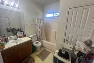 403 Davidson Dr, Taylor, TX 76574 - Photo 6