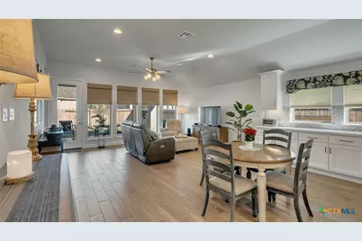 1816 Field Brook, Seguin, TX 78155 - Photo 8