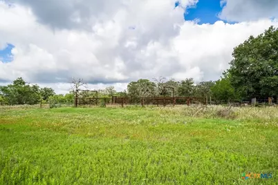 2845 Boehnke Road, Flatonia, TX 78949 - Photo 26