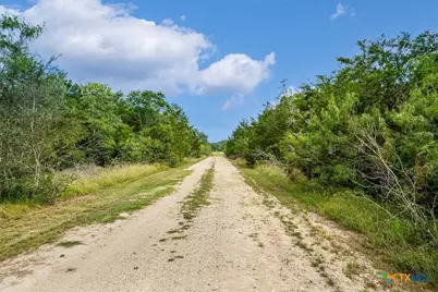 2845 Boehnke Road, Flatonia, TX 78949 - Photo 16
